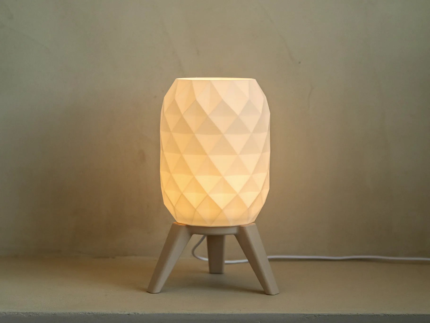 Modern Geometric USB Table Lamp with Tripod Stand | Ambient Bedside Light | 3 Light Modes & Dimmable