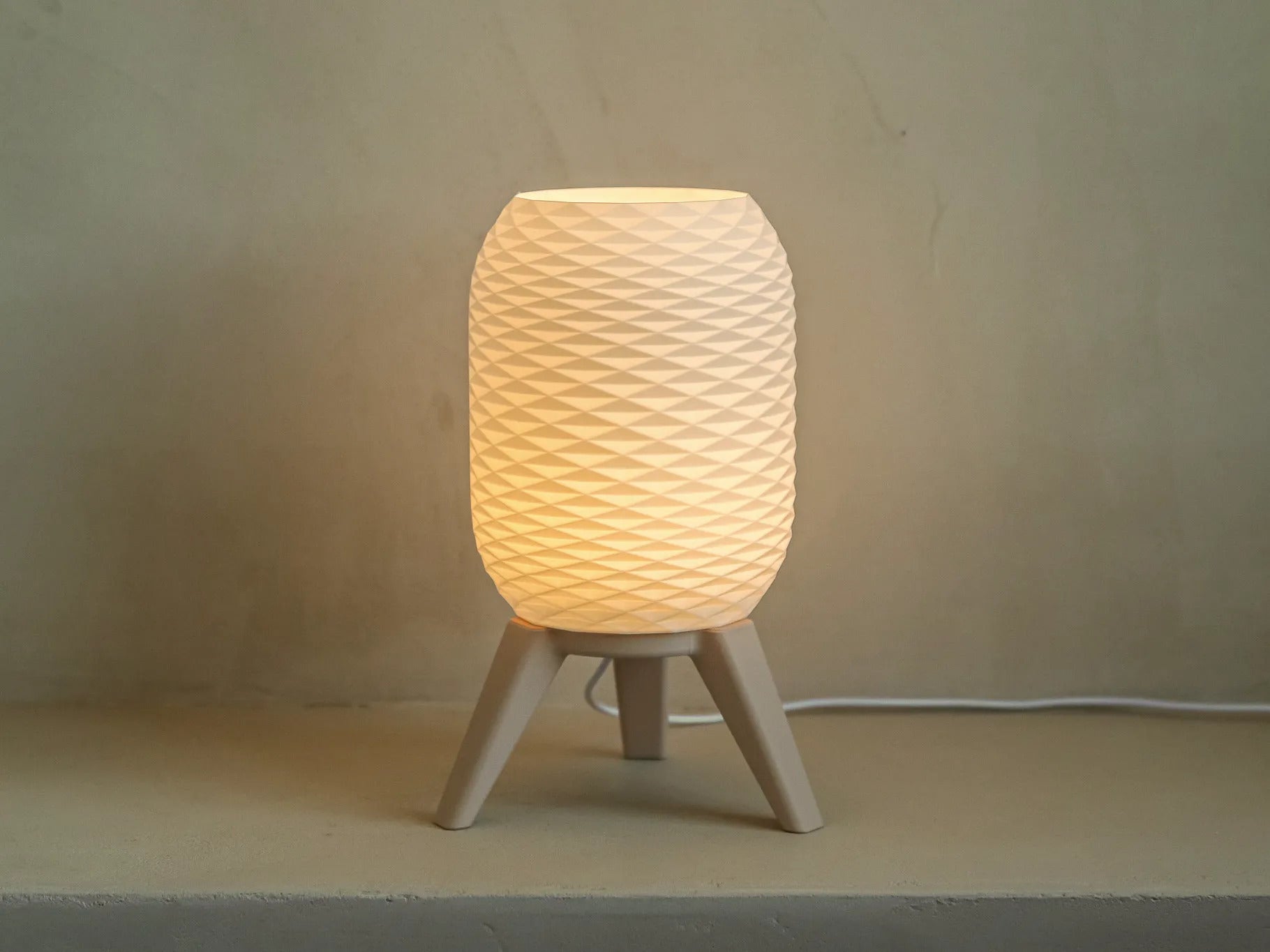 Modern Geometric USB Table Lamp with Tripod Stand | Ambient Bedside Light | 3 Light Modes & Dimmable