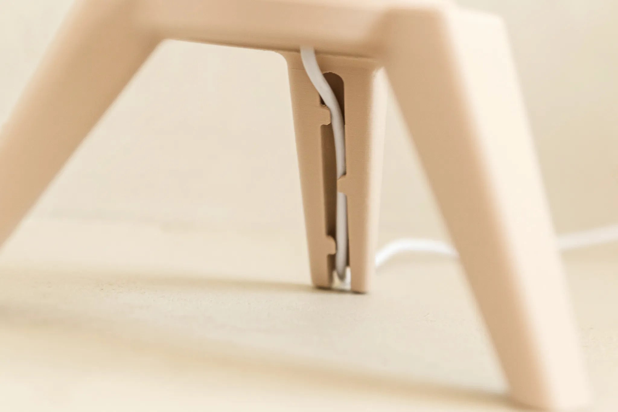 Modern Geometric USB Table Lamp with Tripod Stand | Ambient Bedside Light | 3 Light Modes & Dimmable