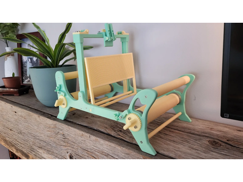 Studio Weaving Loom — design reference