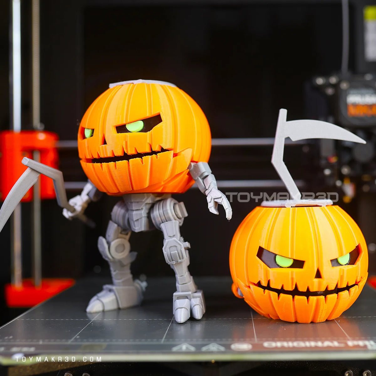 Transforming Pumpkin Robot — creator's exact-design reference; Halyvira sample photography pending